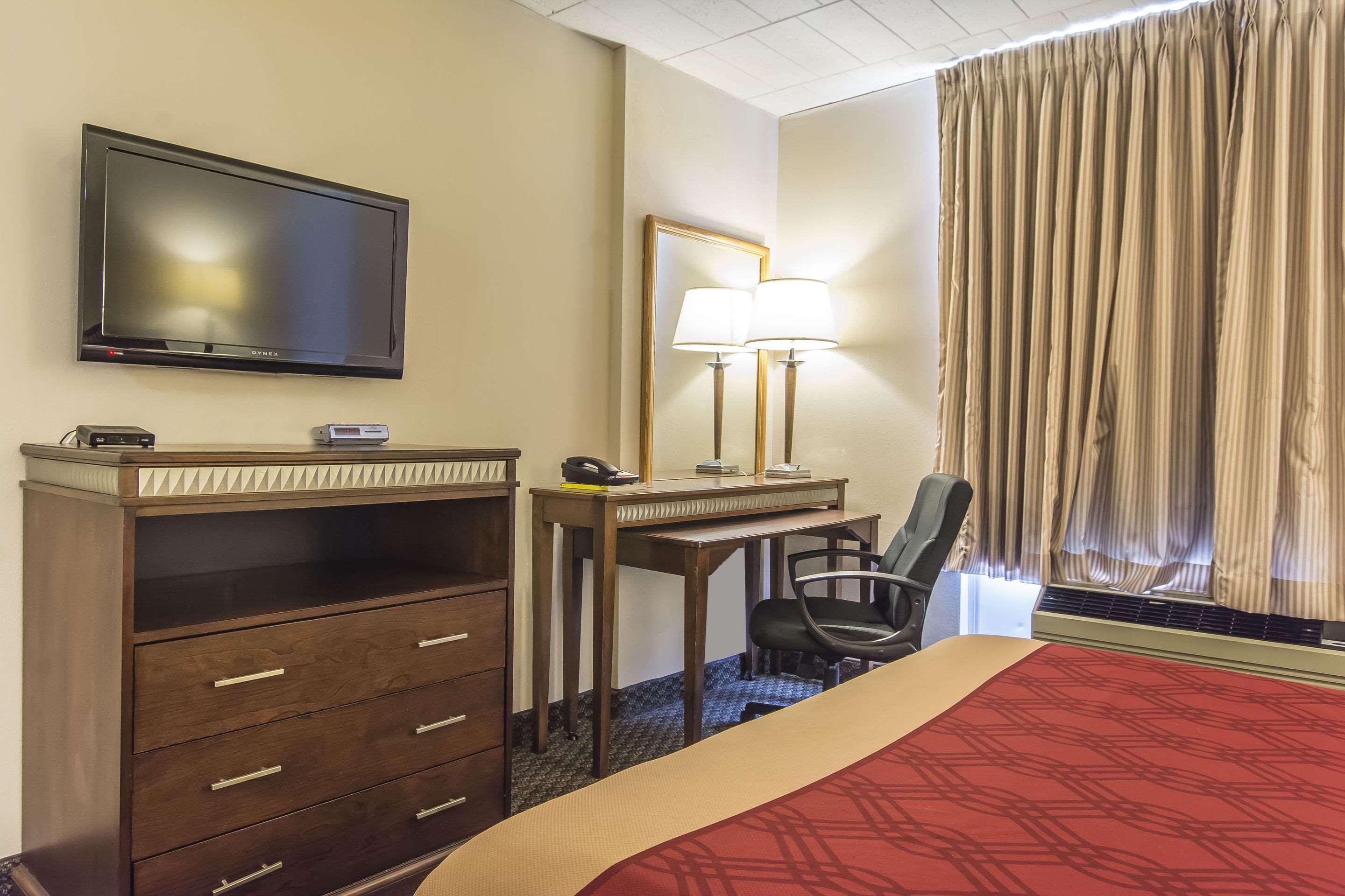 Econo Lodge Orillia Esterno foto