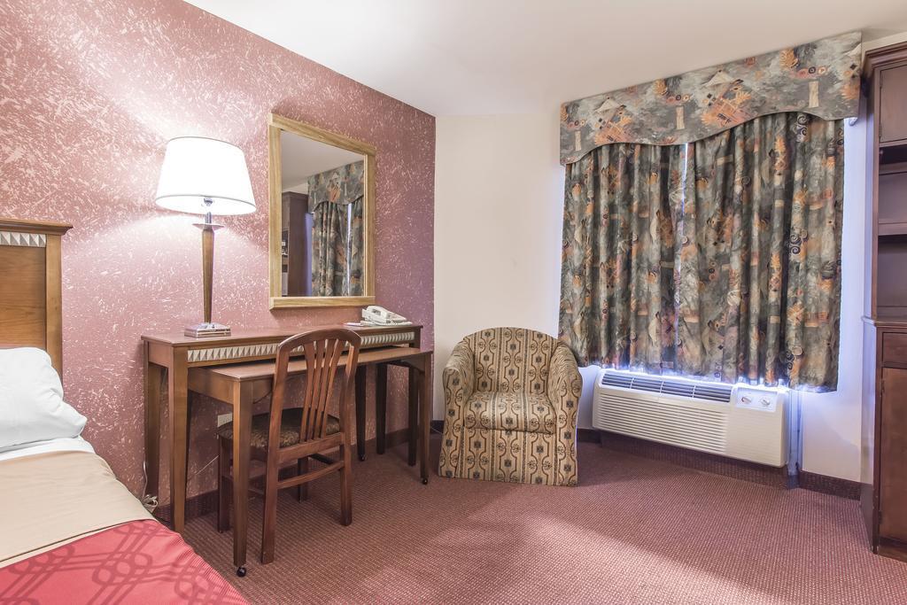 Econo Lodge Orillia Esterno foto
