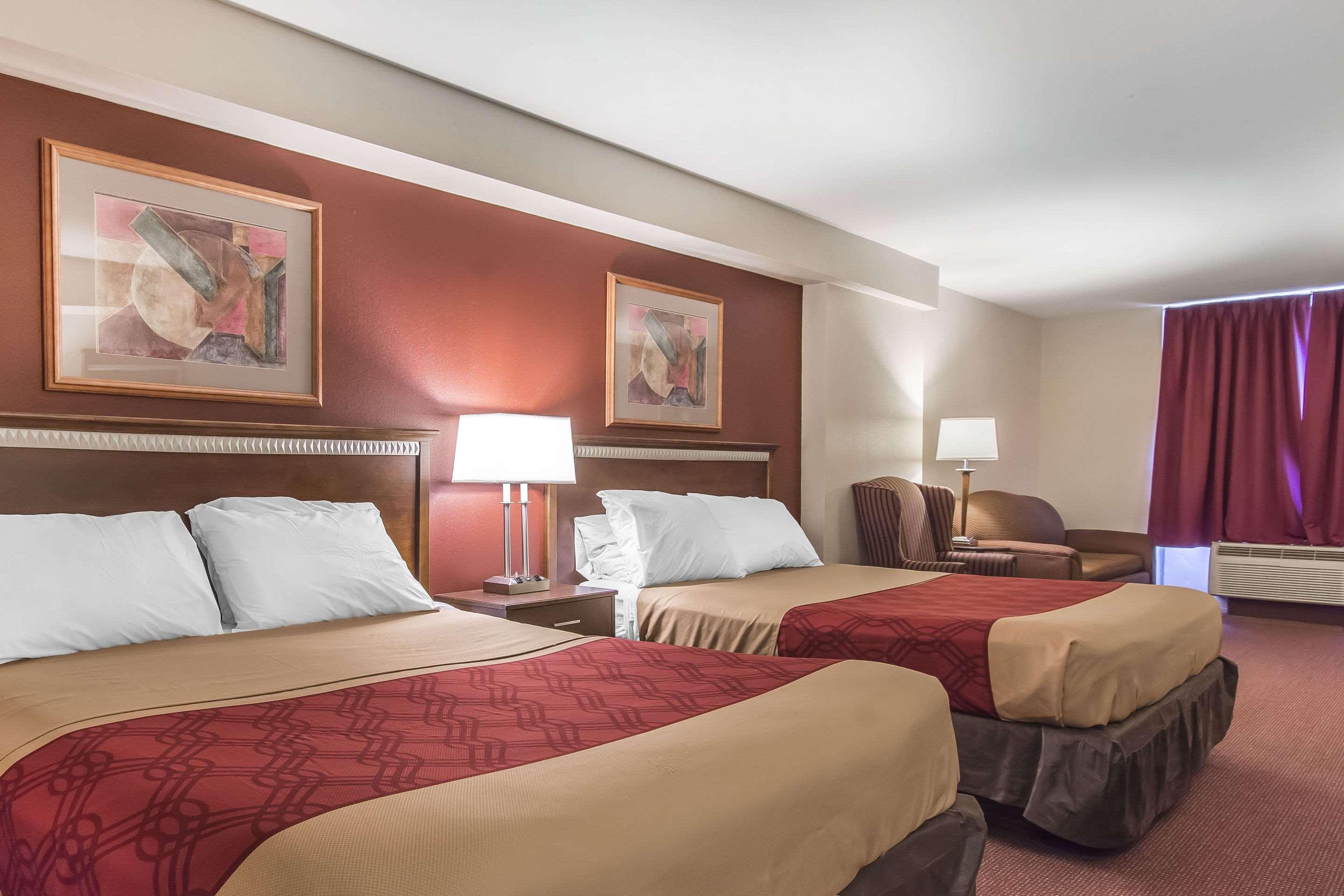 Econo Lodge Orillia Esterno foto